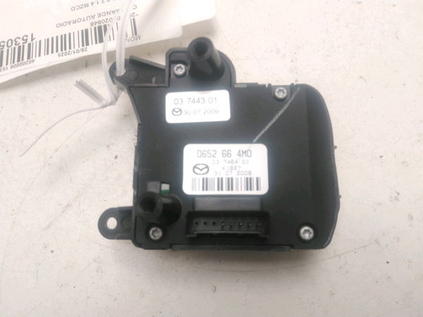 Commande autoradio MAZDA 2