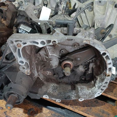 Boîte à vitesse mecanique Renault CLIO II (BB_, CB_) 1.5 dci (b-cb07) (2001-2009) 3 portes