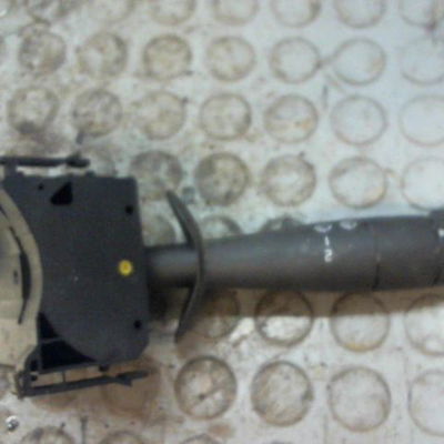 Commande essuie glace Renault TWINGO II (CN0_) 1.2 16v (cn0k, cn0v) (2007) 3 portes