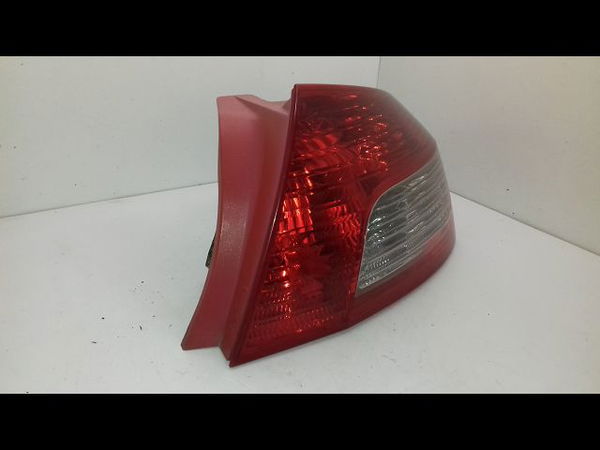 Feu arrière droit PEUGEOT 407