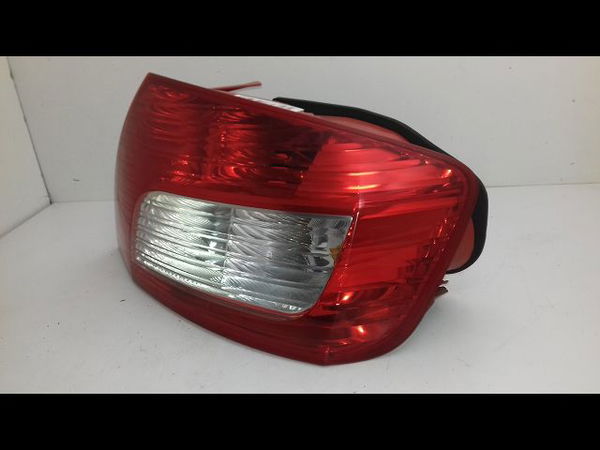 Feu arrière droit PEUGEOT 407
