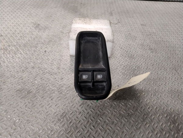 Commande lève-glace porte avant gauche Renault EXPRESS Camionnette-Monospace 1.3 tce 100 (f6ma) (2021)