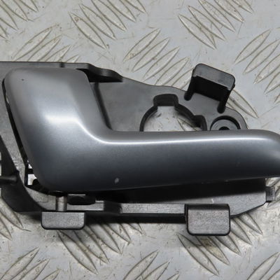 Poignee int porte avg KIA RIO
