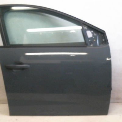 Porte avant droite Dacia SANDERO III 1.0 tce 100 eco-g (2021)