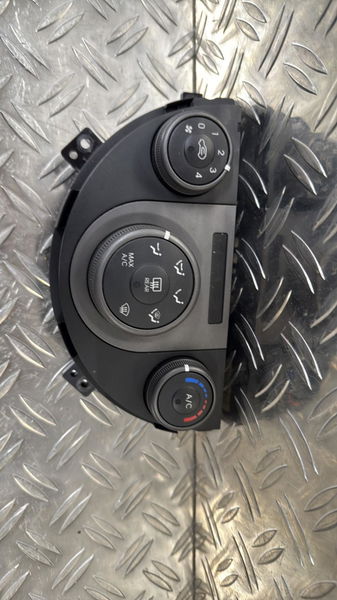 Commande de chauffage Kia SOUL I (AM) 1.6 cvvt (2009-2011)