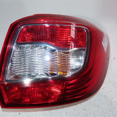 Feu arrière droit Dacia SANDERO II 1.5 dci 75 - blue dci 75 (b8jw, b8m4, b8ah, b8m7, b8m6) (2012)