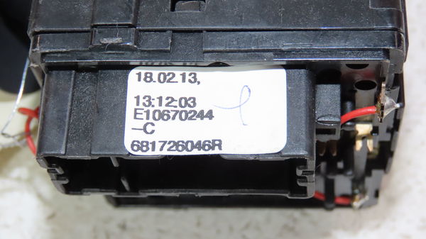 Commande essuie glace Dacia SANDERO II 1.5 dci (2012) 5 portes