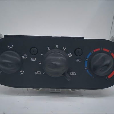 Commande de chauffage Renault TWINGO II (CN0_) 1.2 16v (cn0k, cn0v) (2007) 3 portes