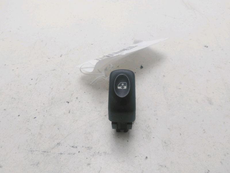 Commande lève-glace porte avant droite RENAULT CLIO