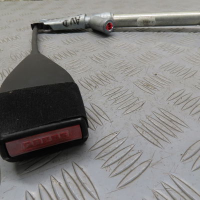 Ancrage ceinture avant droit RENAULT MEGANE