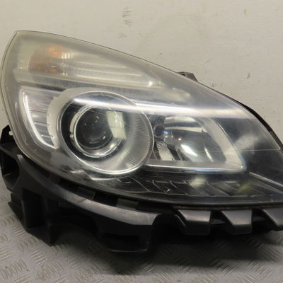 Phare droit RENAULT SCENIC II