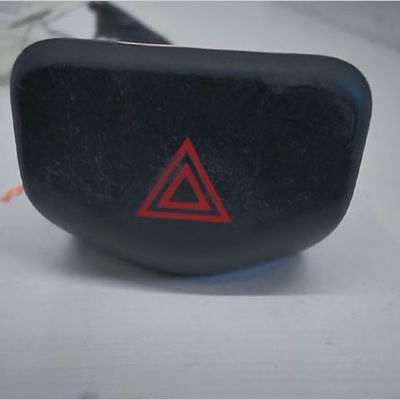 Bouton de warning Nissan NOTE (E11, NE11) 1.5 dci (2010-2012)
