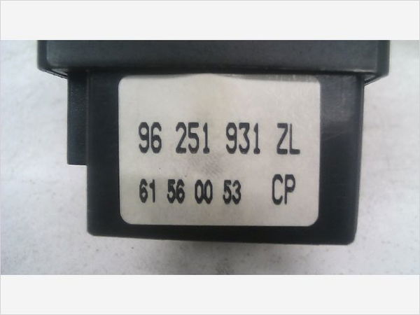 Commande eclairage Peugeot 806 (221) 2.1 td 12v (1996-1999)