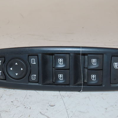 Commande lève-glace porte avant gauche Renault LAGUNA III (BT0-1) 2.0 dci (bt07, bt0j, bt14, bt1a, bt1s) (2007-2015) 5 portes