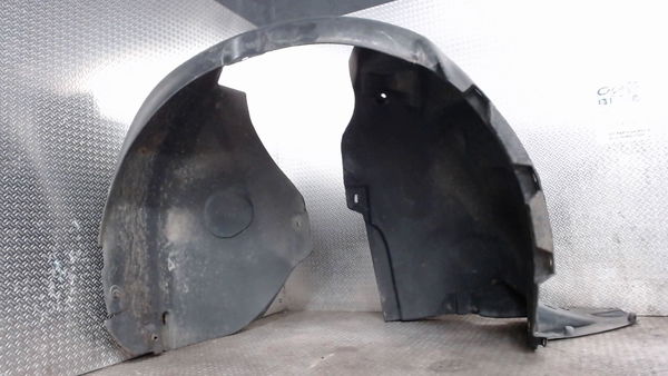 Pare-boue avant droit Seat ALTEA (5P1) 1.9 tdi (2004) 5 portes