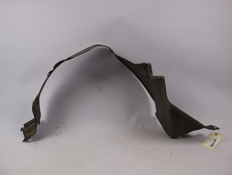 Pare-boue avant droit Mercedes-benz 124 A trois volumes (W124) 250 d (124.125) (1989-1993)