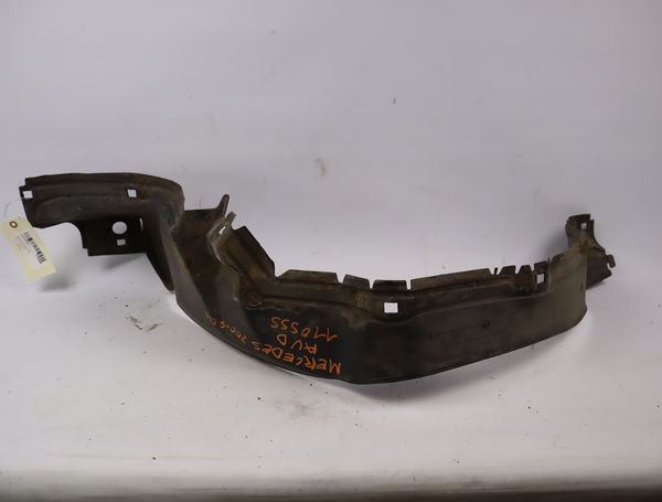 Pare-boue avant droit Mercedes-benz 124 A trois volumes (W124) 250 d (124.125) (1989-1993)
