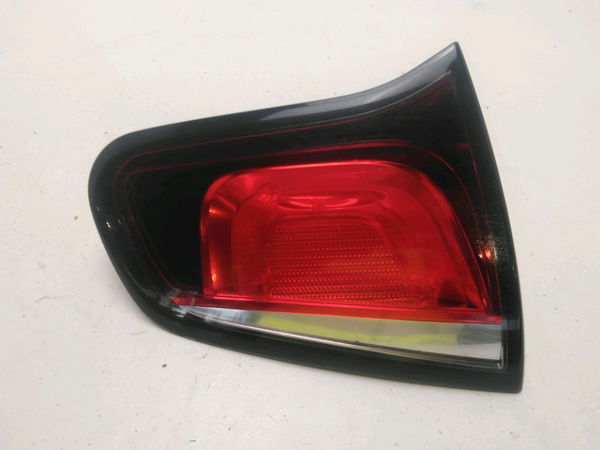 Feu arrière interieur gauche CITROEN C3