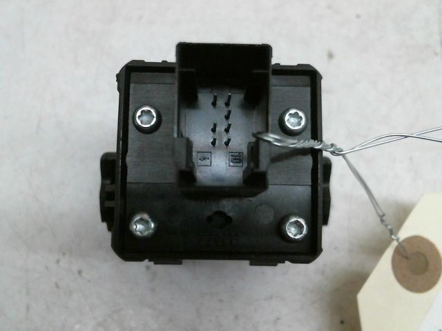Interrupteur commande de frein a main Citroën C4 PICASSO I Monospace (UD_) 2.0 hdi 138 (2006-2013) 5 portes