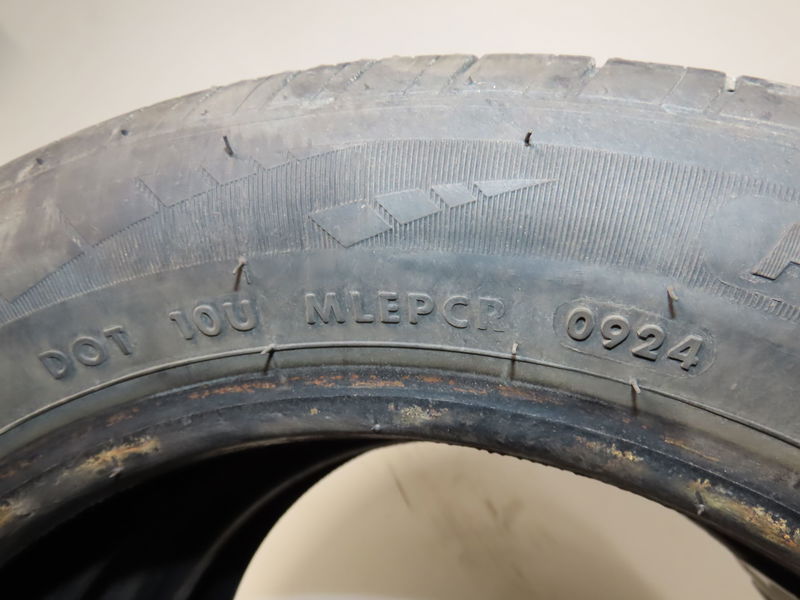 Pneumatiques Renault TWINGO I (C06_) 1.2 16v (c06c, c06d, c06k) (2001-2007) 3 portes