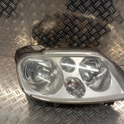 Phare antibrouillard avant gauche Volkswagen TOURAN (1T1, 1T2) 1.9 tdi (2003-2004)