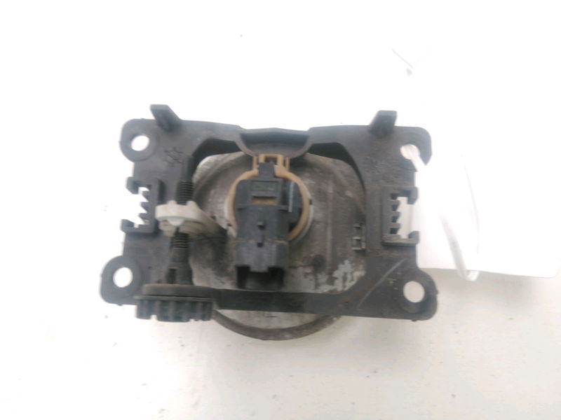 Phare antibrouillard avant droit PEUGEOT 5008 1