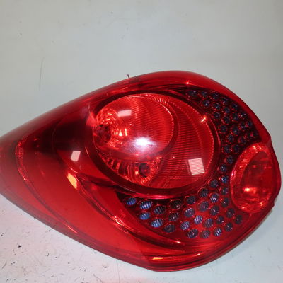 Feu arrière gauche PEUGEOT 207