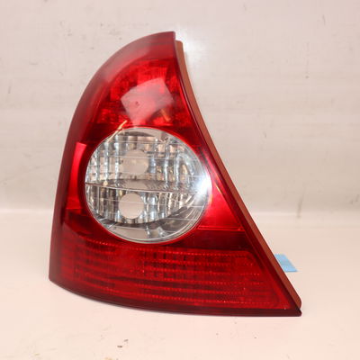 Feu arrière gauche RENAULT CLIO II Phase 2 06-2001--07-2006 1.5DCI 100ch