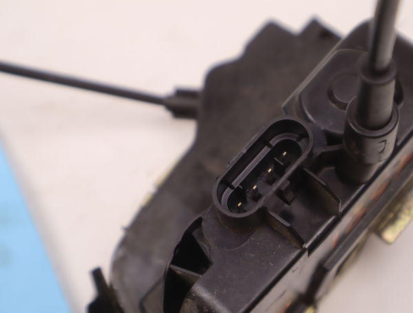 Serrure porte avg Renault LAGUNA II (BG0-1_) 2.2 dci (bg0f) (2001-2006)