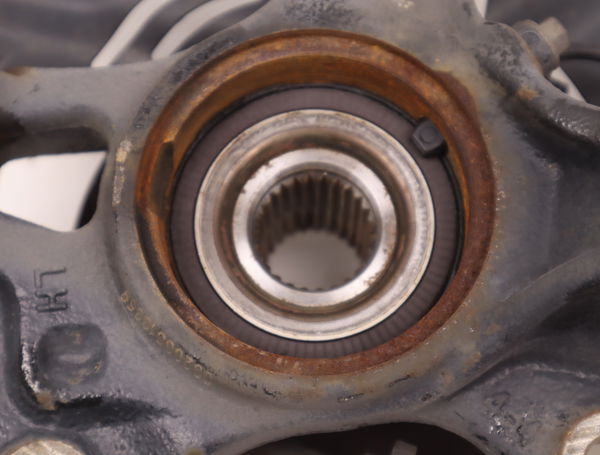 Fusee avg Ford FIESTA VII (HJ, HF) 1.0 ecoboost (2017)