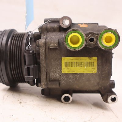 Compresseur air conditionne Ford FIESTA V (JH_, JD_) 1.4 16v (2001-2008) 5 portes