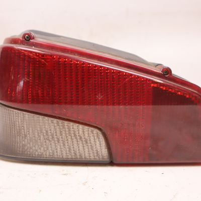 Feu arrière gauche Peugeot 106 I (1A, 1C) 1.0 (1991-1996)