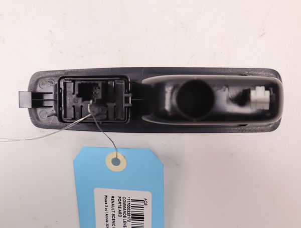 Commande leve-glace porte arrière droite Renault SCÉNIC III (JZ0-1_) 1.2 tce (jz16) (2013)