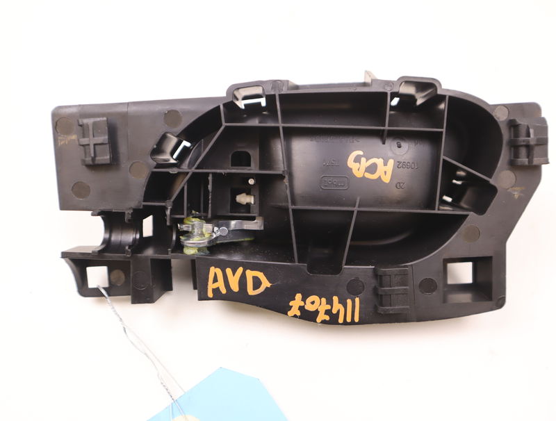 Poignee int porte avd Citroën C4 PICASSO II 2.0 bluehdi 150 (2013)