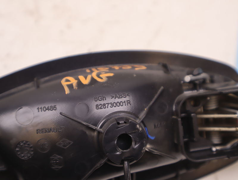 Poignee int porte avg Renault SCÉNIC III (JZ0-1_) 1.2 tce (jz16) (2013)