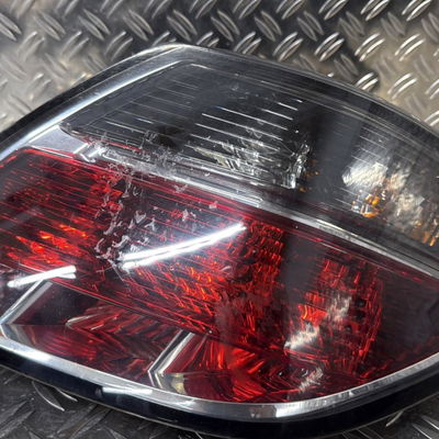 Feu arrière droit Opel ASTRA H GTC (A04) 1.6 (l08) (2005-2010)