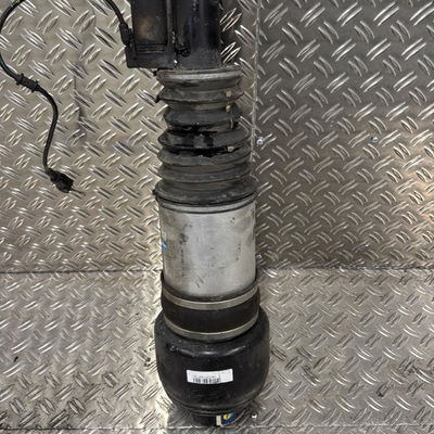 Amortisseur avant gauche Mercedes-benz CLS (C219) Cls 500 (219.375) (2004-2010)