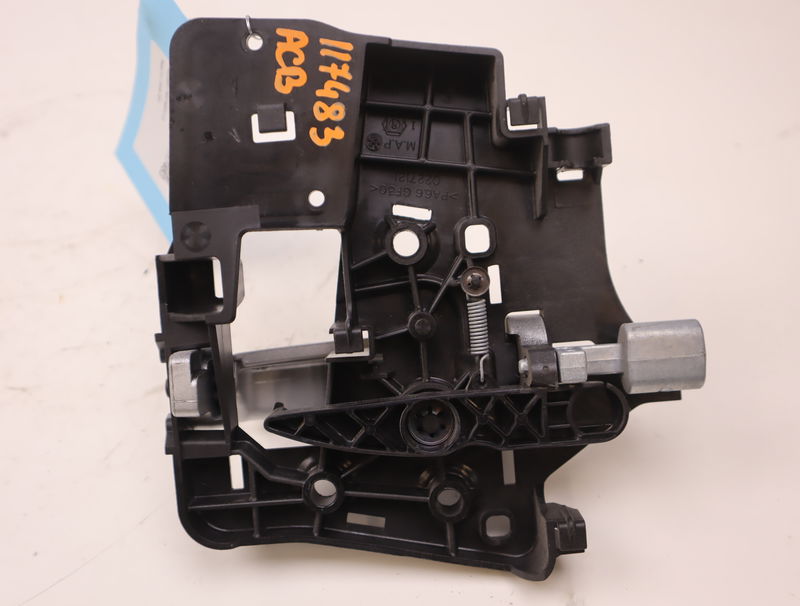 Poignee int porte arg Peugeot PARTNER TEPEE 1.6 bluehdi 120 (2014)