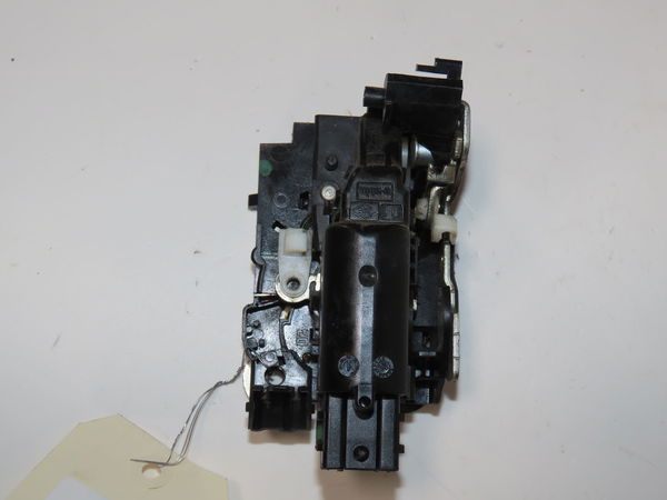 Serrure porte avd Dacia LODGY (JS_) 1.2 tce (jsay, jsm0) (2012)