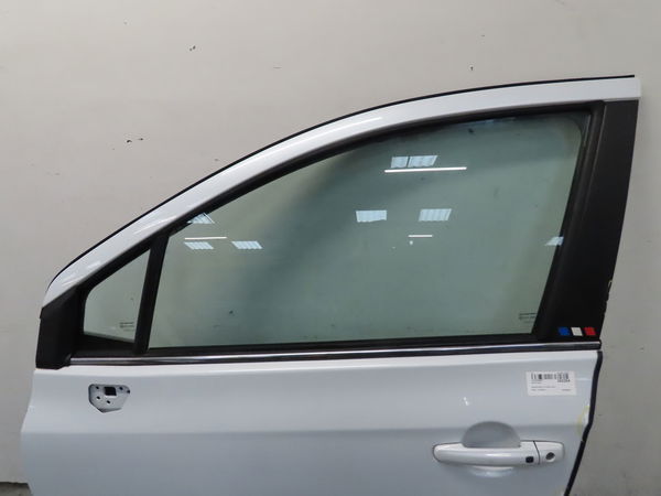 Porte avant gauche Suzuki SX4 S-CROSS (JY) 1.6 ddis allgrip (akk 416d) (2013)