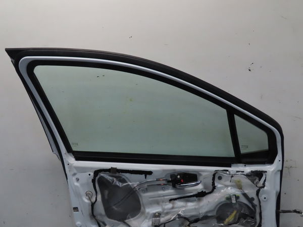 Porte avant gauche Suzuki SX4 S-CROSS (JY) 1.6 ddis allgrip (akk 416d) (2013)