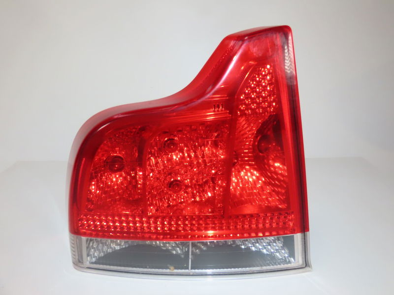 Feu arrière gauche Volvo S60 I (384) D5 (2001-2010)