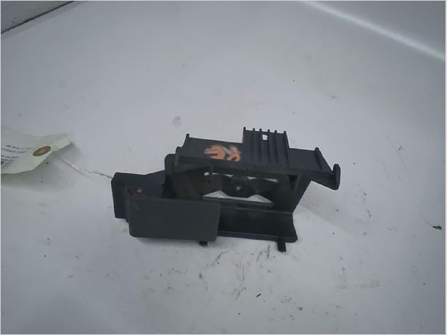 Poignee int porte arg Renault SUPER 5 (B-C40_) 1.4 cat (b-c-407) (1985-1996)