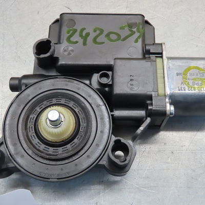 Moteur leve-vitre avg VOLKSWAGEN POLO