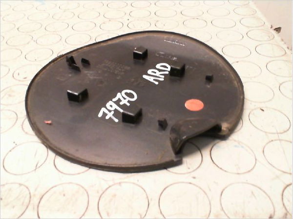 Portillon carburant aile ard Renault MEGANE III 3-5 portes (BZ0-1_, B3_) 1.5 dci (bz09, bz0d, bz1w, bz29, bz14) (2009) 5 portes