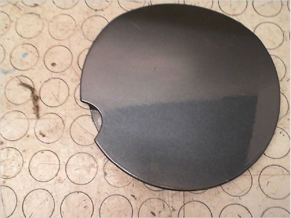 Portillon carburant aile ard Renault MEGANE III 3-5 portes (BZ0-1_, B3_) 1.5 dci (bz09, bz0d, bz1w, bz29, bz14) (2009) 5 portes