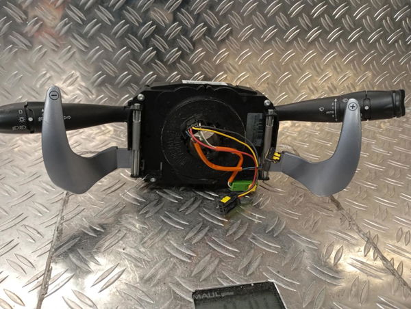 Interrupteur commande de frein a main Citroën C3 I (FC_, FN_) 1.6 16v (2002-2010) 5 portes
