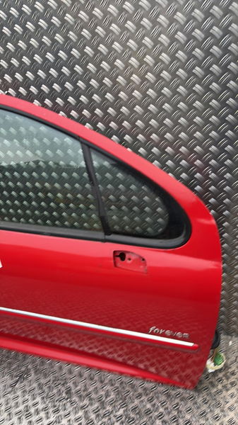 Porte avant droite Peugeot 207-207 (WA_, WC_) 1.4 16v (2006-2013) 3 portes