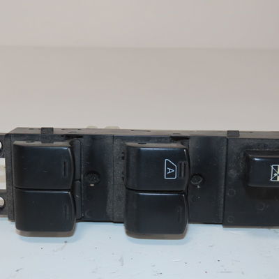 Commande lève-glace porte avant gauche Nissan NOTE (E11, NE11) 1.4 (2006-2012)