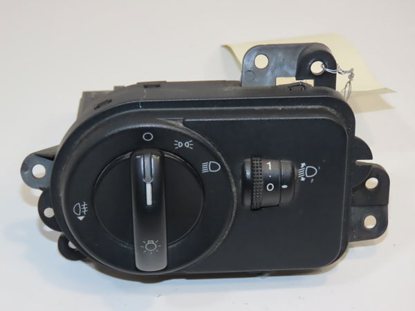 Interrupteur commande de phares Ford FIESTA V (JH_, JD_) 1.4 tdci (2001-2008) 5 portes